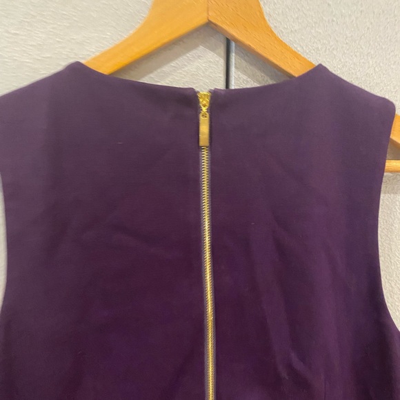 Purple sleeveless dress, horsebit details in middle. Size L fits a M - Picture 4 of 5